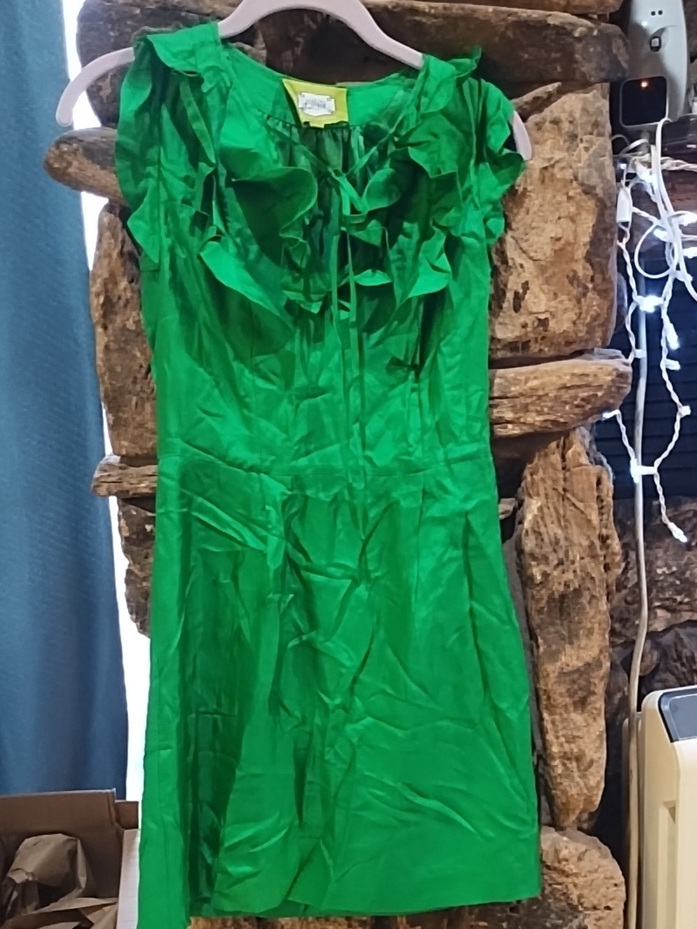 Elizabeth McKay Emerald Green Ruffle Neck Silk Dress